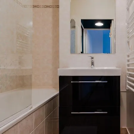 Bed & Breakfast Cosy Flat In Disneyland Bmyguest
