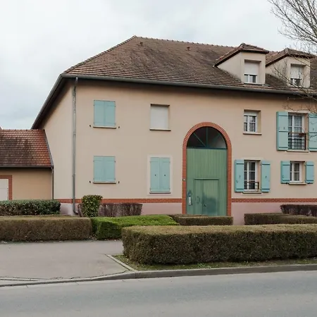 Cosy Flat In Disneyland Bmyguest Bed & Breakfast *