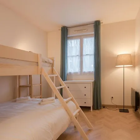 Cosy Flat In Disneyland Bmyguest Bed & Breakfast *